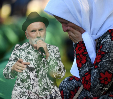 Дино Мерлин се огласио о Сребреници (ФОТО)