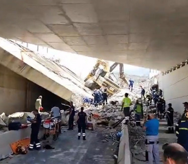 "VIDEO SAM MRTVE" Svedočenje preživelog u padu mosta u Grčkoj