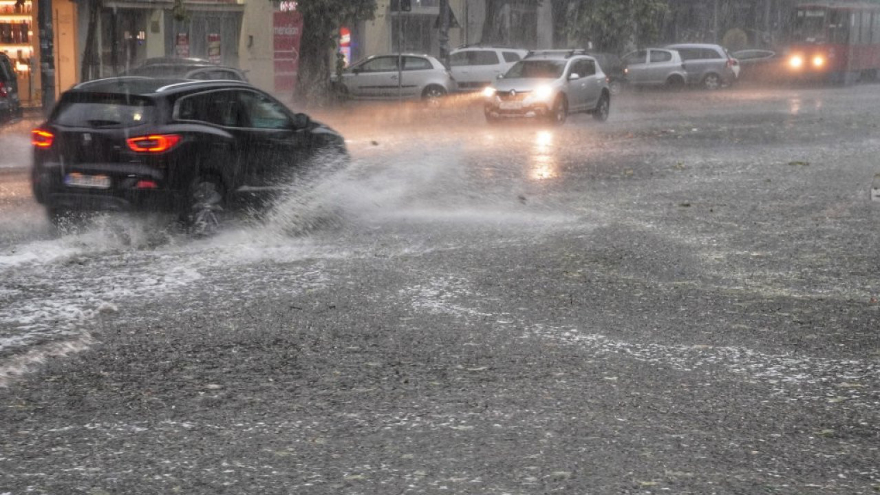 JESENJE VREME: Padavine širom zemlje - prognoza za sl. nedelju