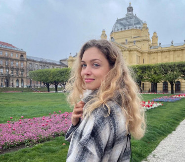 PRIRODNA LEPOTA: Hana Huljić u javnosti posle porođaja