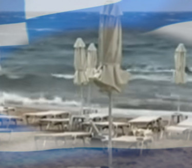 4 POVREĐENIH: Tornado opustošio plažu na Halkidikiju (VIDEO)