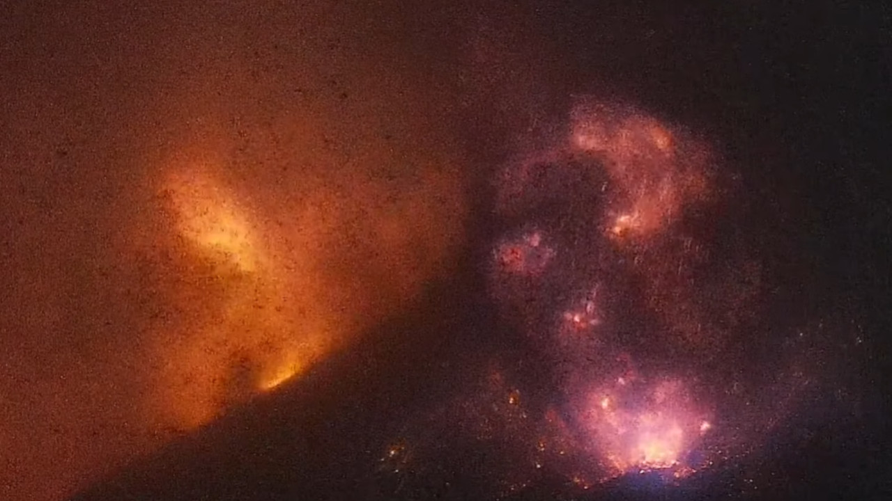 PRORADIO VULKAN ETNA: Erupcija u jugoistočnom krateru