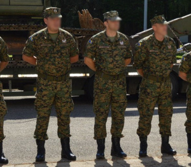 НОЖ НА ВРАТ И ПРЕТЊА: Напад на војника српске националности