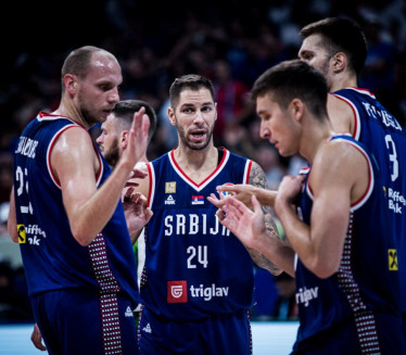 SPEKTAKL U POLUFINALU: Poznat rival Srbije u borbi za finale