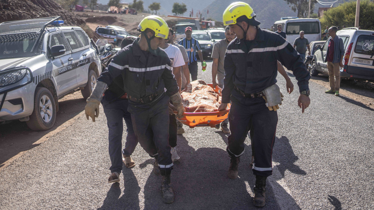 PREKO 2.000 MRTVIH: Raste broj žrtava potresa u Maroku FOTO
