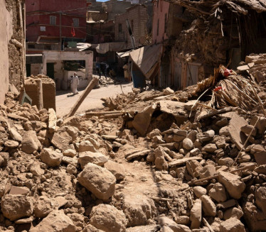 RASTE BROJ STRADALIH: Zemljotres odneo preko 2.000 života