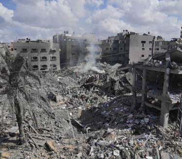 HAOS U GAZI: Poginula beba u bombardovanju