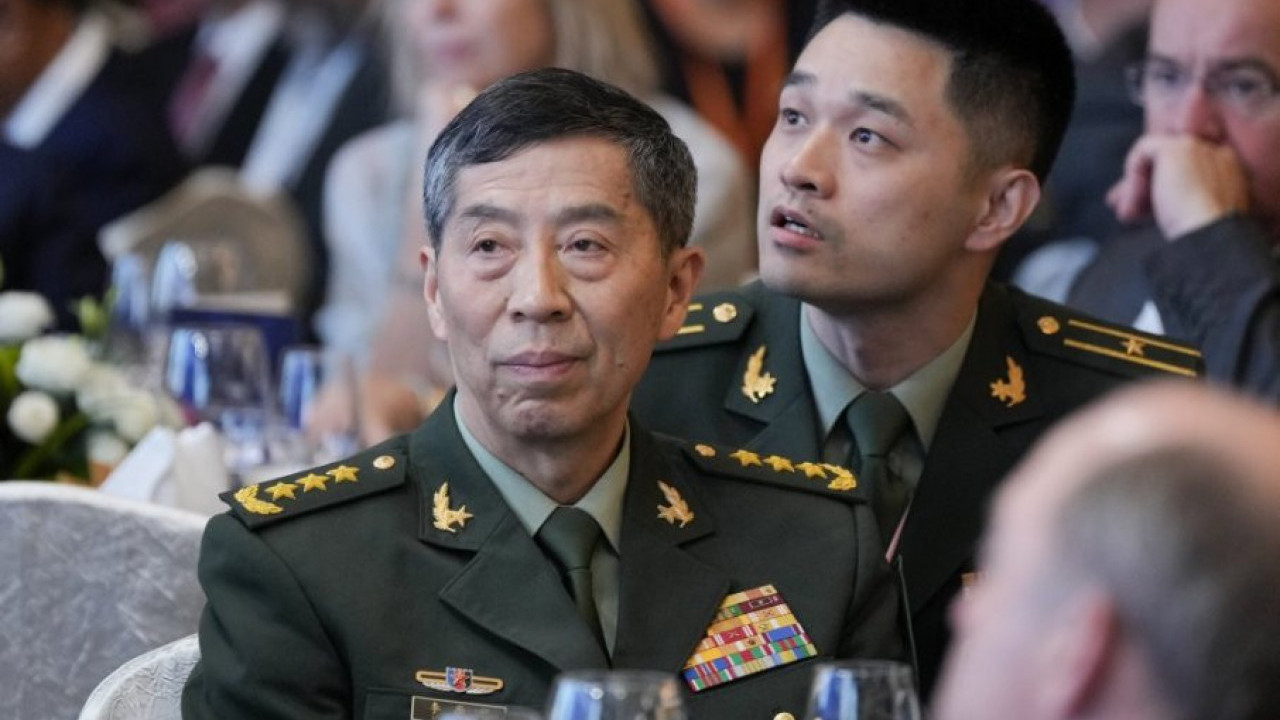 SMENJEN GENERAL ŠANFGU: Kina ostala bez ministra odbrane