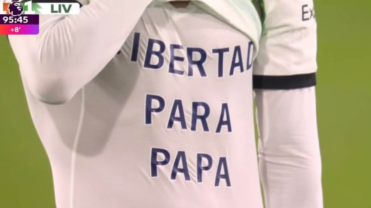 OSLOBODITE OCA: Fudbaler dao gol pa poslao poruka otmičarima