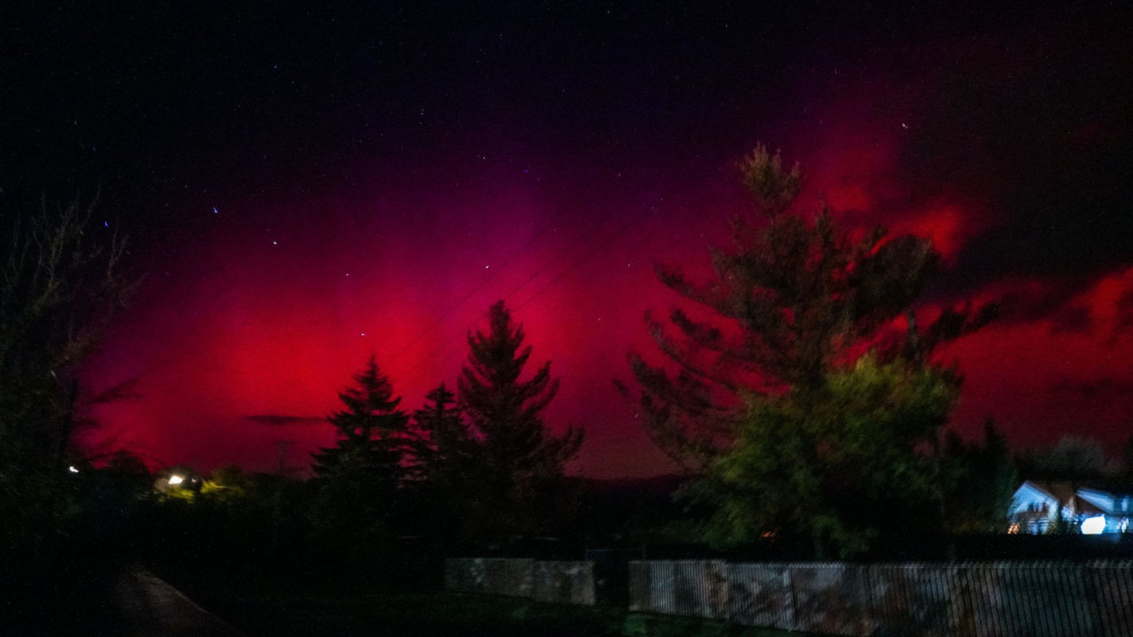 FENOMEN NAD SRBIJOM Aurora borealis zapanjila građane (VIDEO)