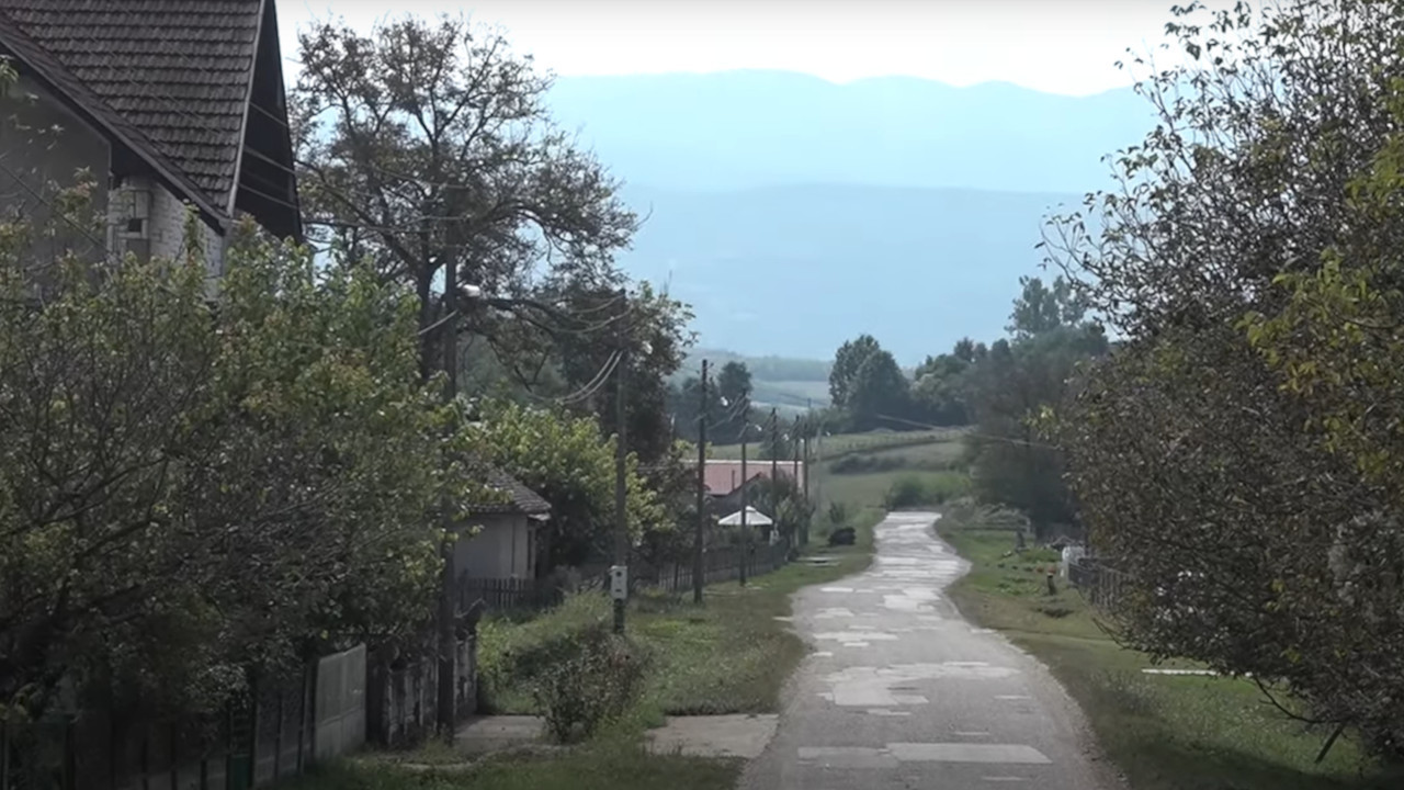 "HVALA SVETLANI" Pevačica poklanja kuću u srpskom selu