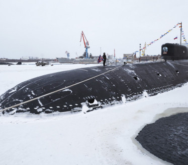 NAORUŽANA DO ZUBA: Ruska podmornica „Antej“