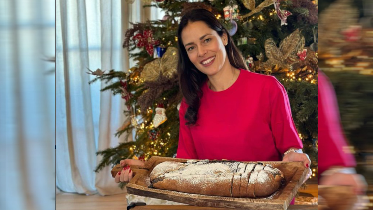 МИРИШЕ КУЋА: Ана спремила колач за католички Божић (ФОТО)