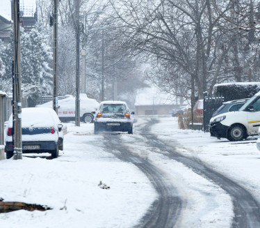 HITNO UPOZORENJE RHMZ: Mraz, sneg i minus u narednim danima