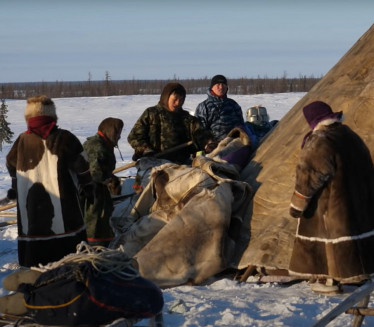 ЖИВЕ НА -50 "Деца ирваса", необично номадско плема из Русије