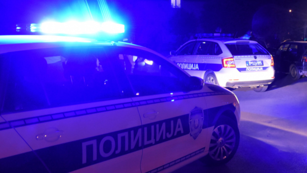 СРАМНА ОДБРАНА: Странац ујео за ногу српског полицајца