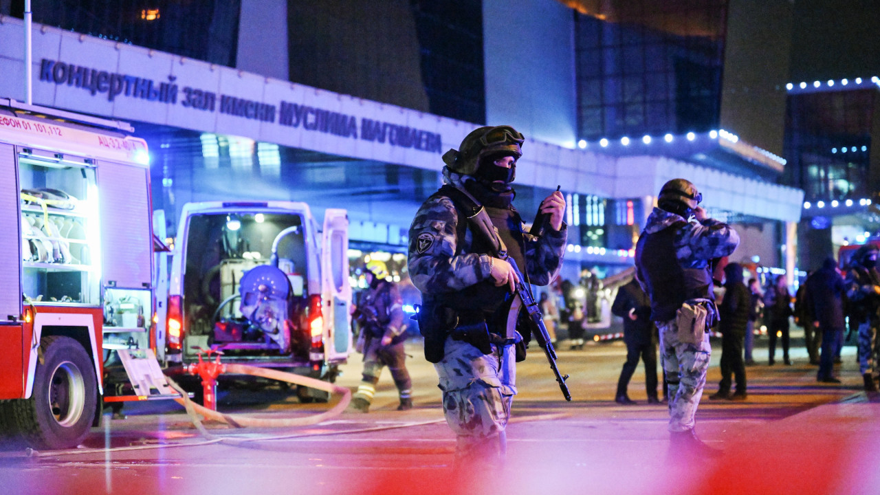 NAJMANJE 40 MRTVIH, 112 RANJENIH: Teroristički napad u Moskvi