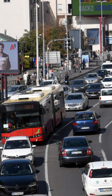 РАДОВИ У ТЕРАЗИЈСКОМ ТУНЕЛУ Мењају се трасе градског превоза