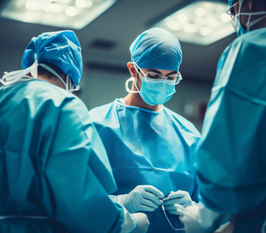 Зашто су хируршке униформе плаве или зелене - постоји разлог